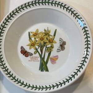 Portmeirion Narcissus Design Soup Bowl with Green and Yellow Accents